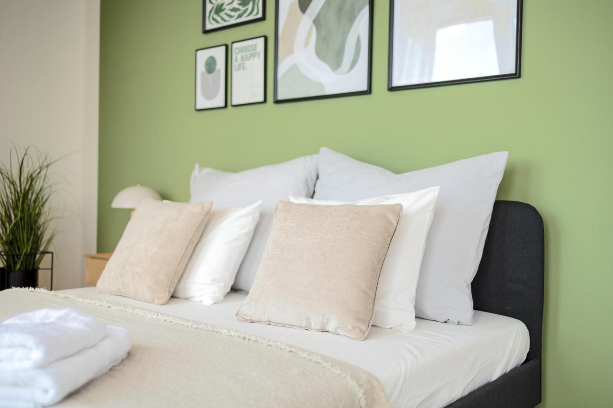 Apartament Bright 2Br - 8Th Floor, Balcony, Free Parking - By Gravity Praga Zewnętrze zdjęcie