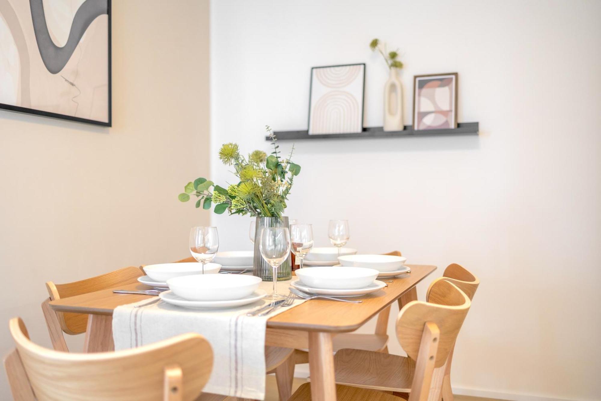 Apartament Bright 2Br - 8Th Floor, Balcony, Free Parking - By Gravity Praga Zewnętrze zdjęcie