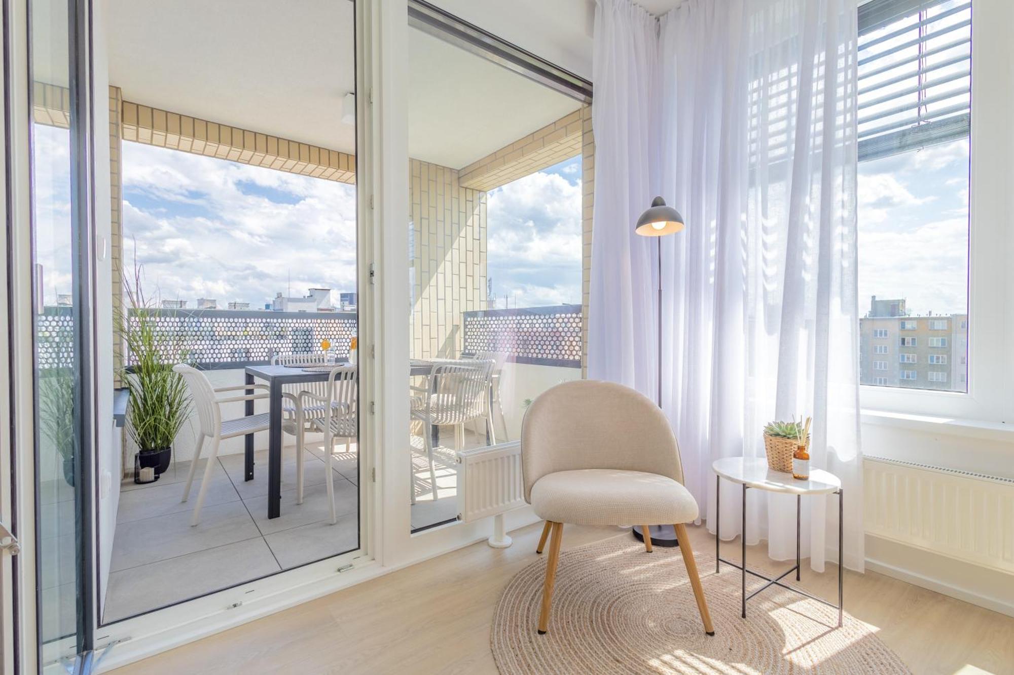 Apartament Bright 2Br - 8Th Floor, Balcony, Free Parking - By Gravity Praga Zewnętrze zdjęcie