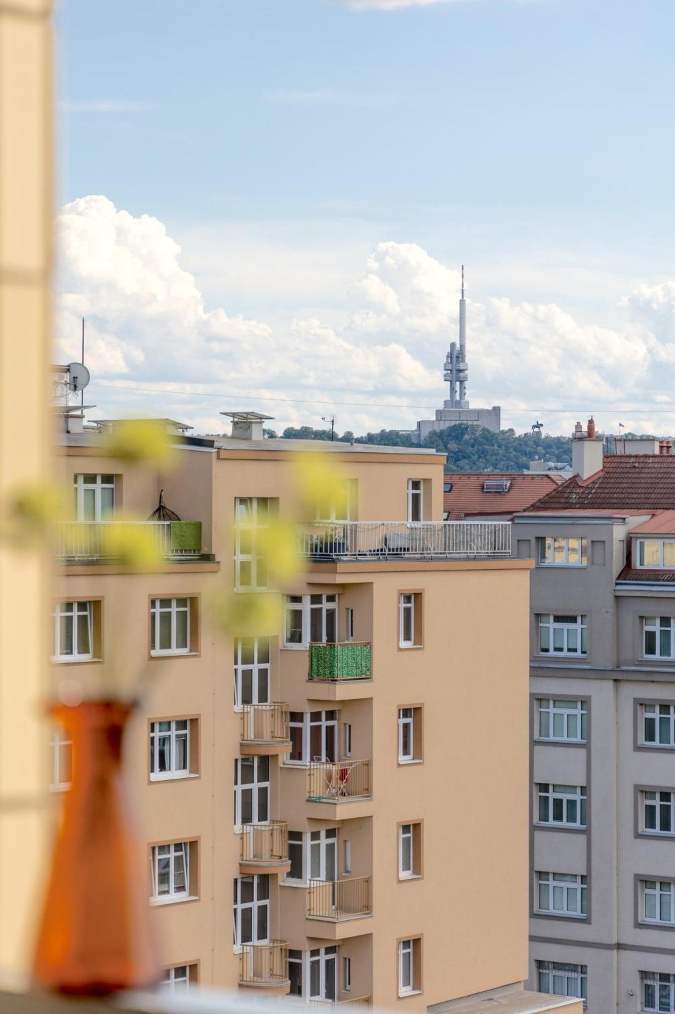 Apartament Bright 2Br - 8Th Floor, Balcony, Free Parking - By Gravity Praga Zewnętrze zdjęcie