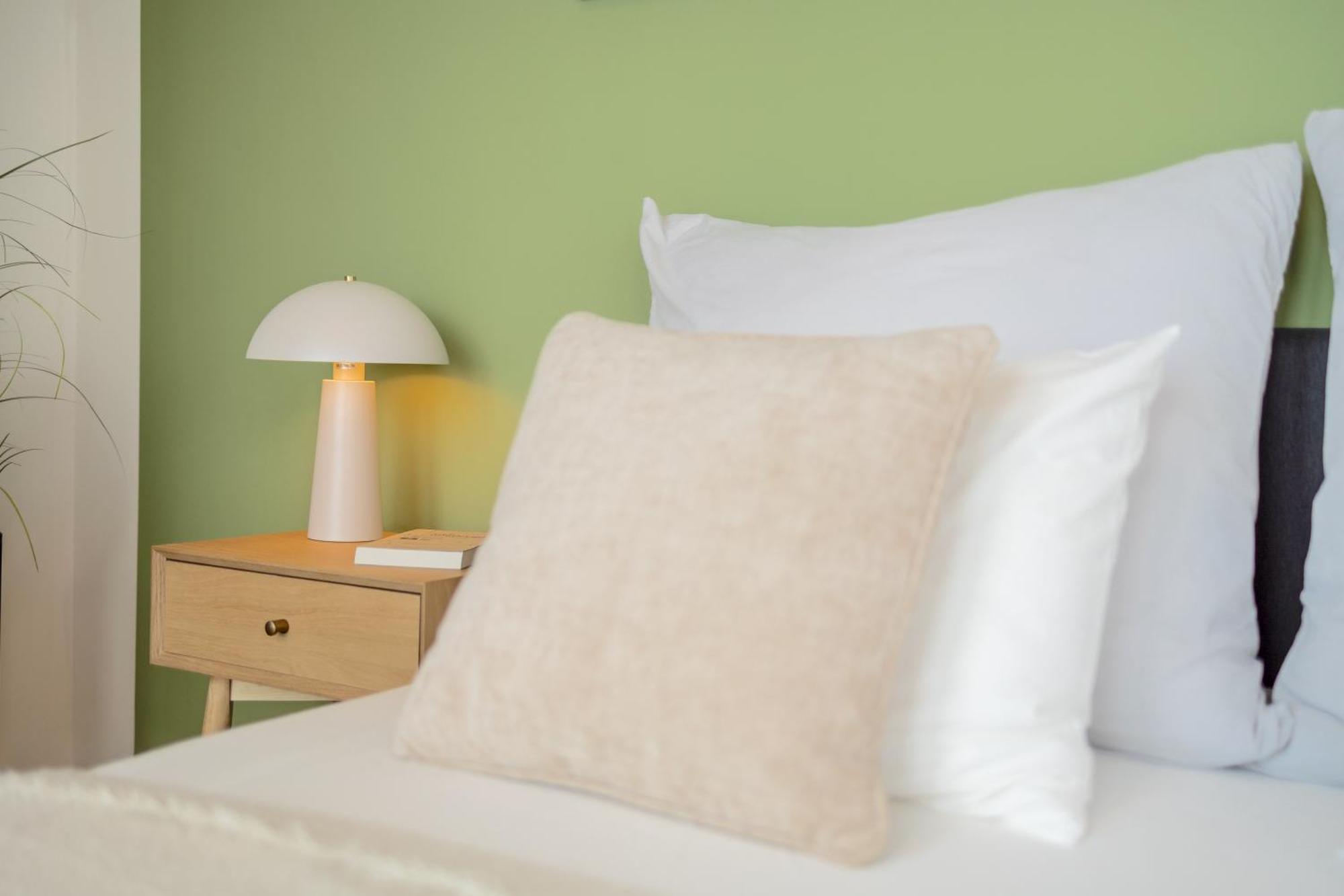 Apartament Bright 2Br - 8Th Floor, Balcony, Free Parking - By Gravity Praga Zewnętrze zdjęcie